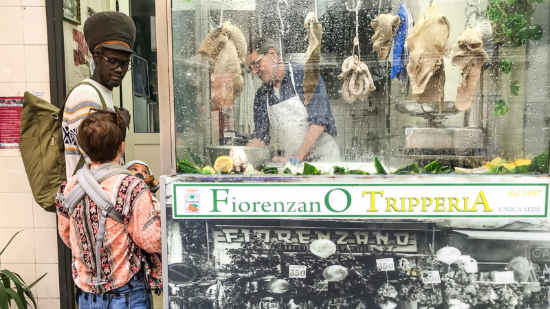 2022-Italie-winkel-in-Napels